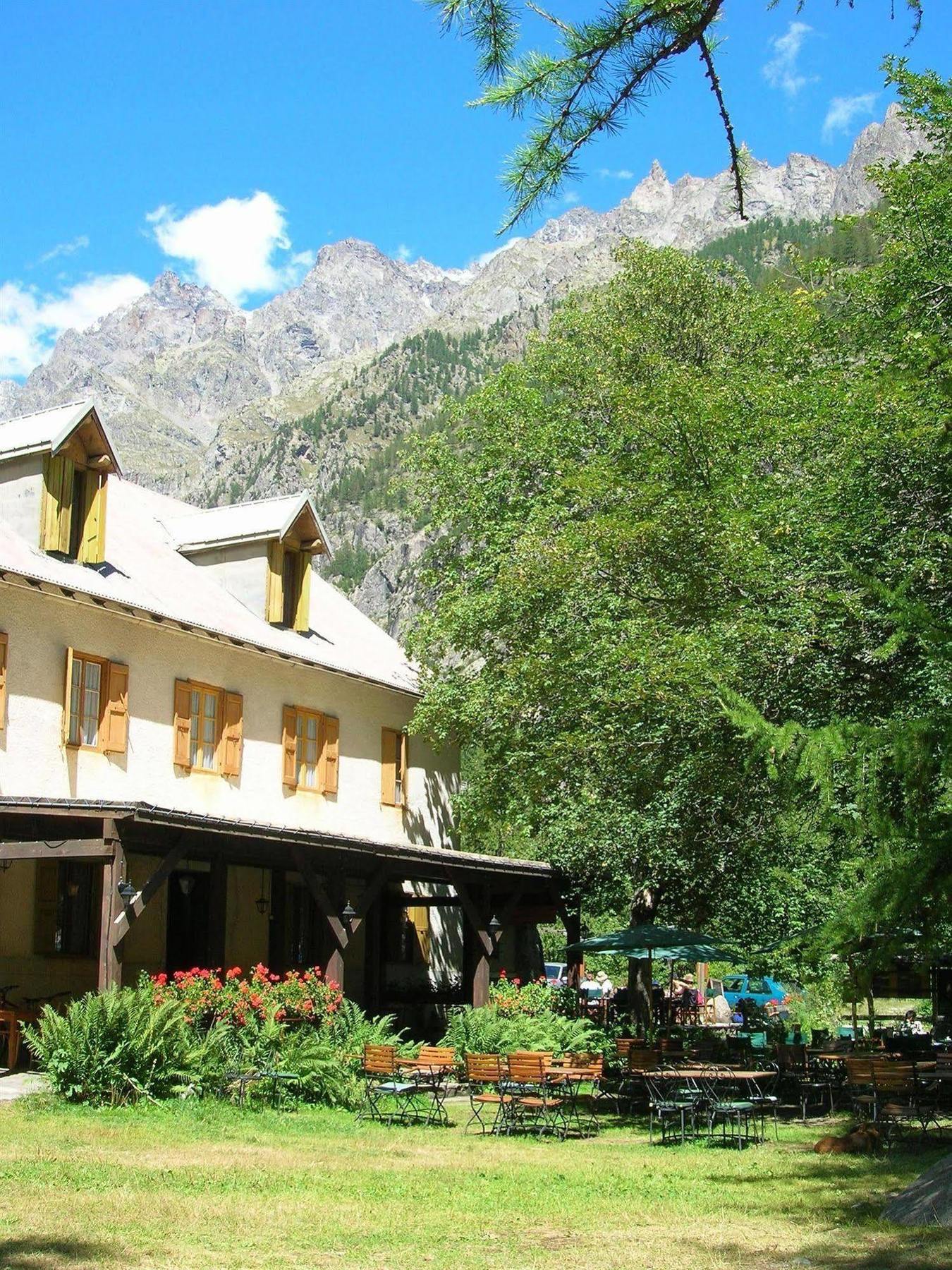 Chalet Hotel D'Ailefroide Экстерьер фото